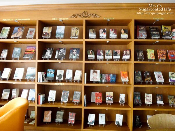 Book shelves!