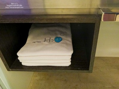 Towels on one side...